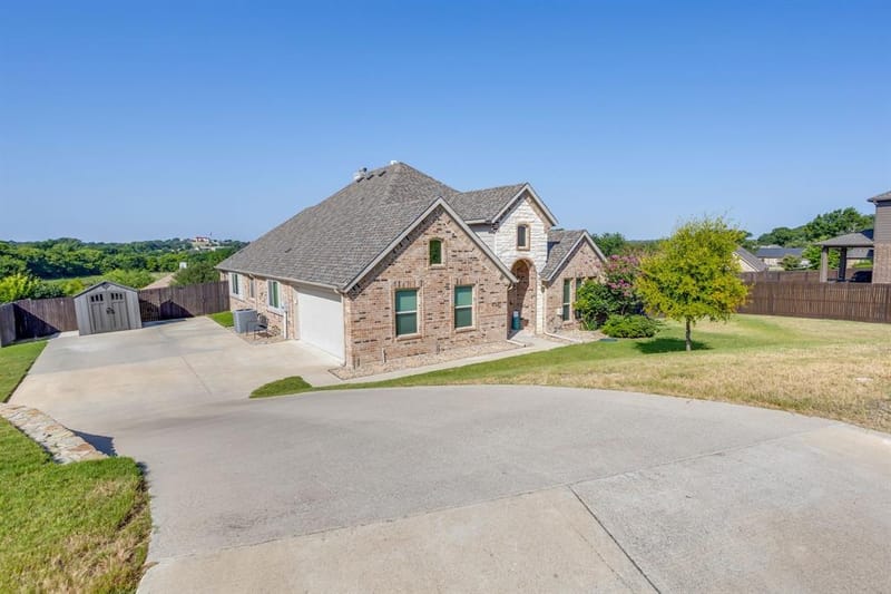 106 Hannah Court, Weatherford TX 76085
