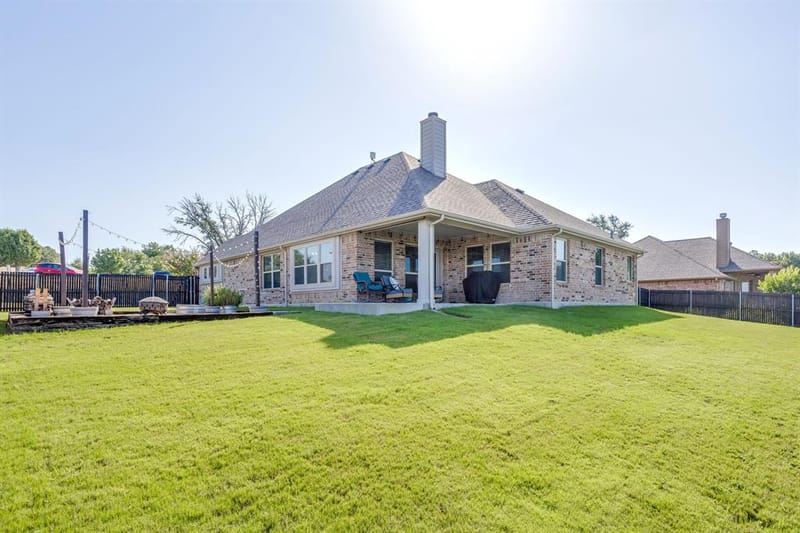 106 Hannah Court, Weatherford TX 76085 - Photo 35