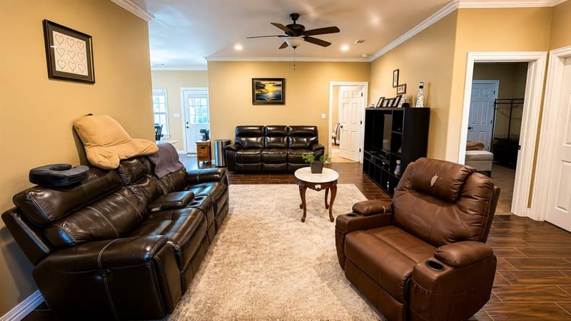 315 E Brockett Street, Sherman TX 75090 - Photo 20