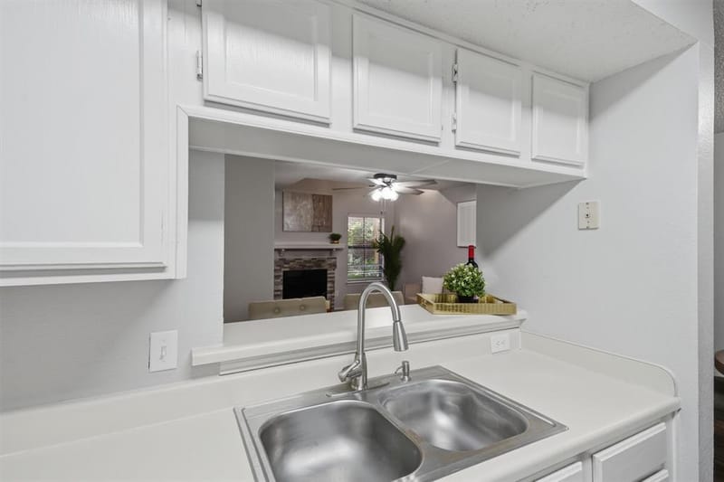 3201 Donnelly Circle # 309, Fort Worth TX 76107 - Photo 11