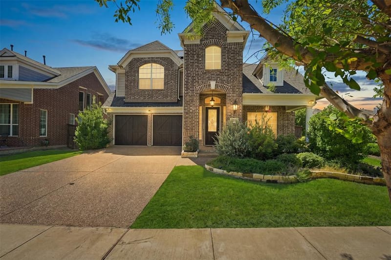 1317 Mary Horn Drive, Aubrey TX 76227