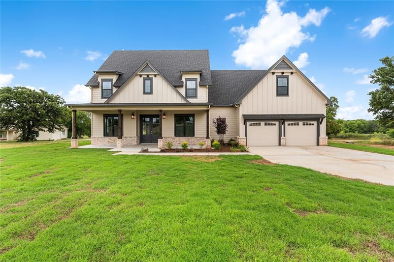 192 Lago Lane, Nocona TX 76255 - Photo 33