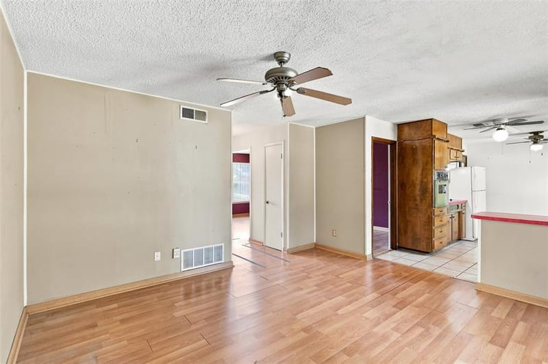 2107 10th Street, Mineral Wells TX 76067 - Photo 6