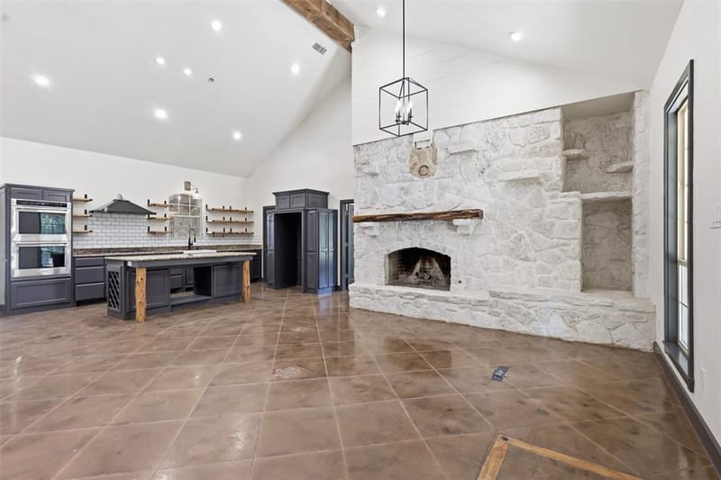 1070 S Reno Road, Reno TX 76082 - Photo 8