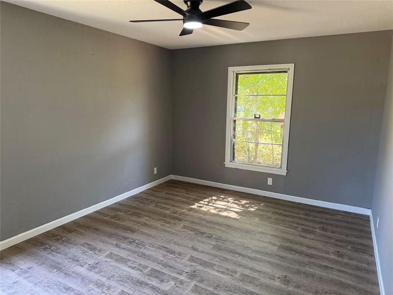 2111 SE 19th Street, Mineral Wells TX 76067 - Photo 21