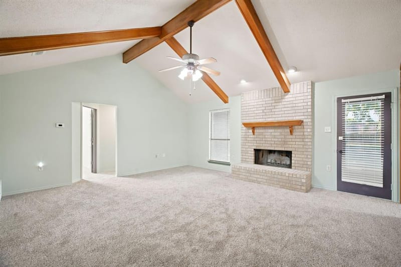 927 Freestone Drive, Arlington TX 76017 - Photo 7