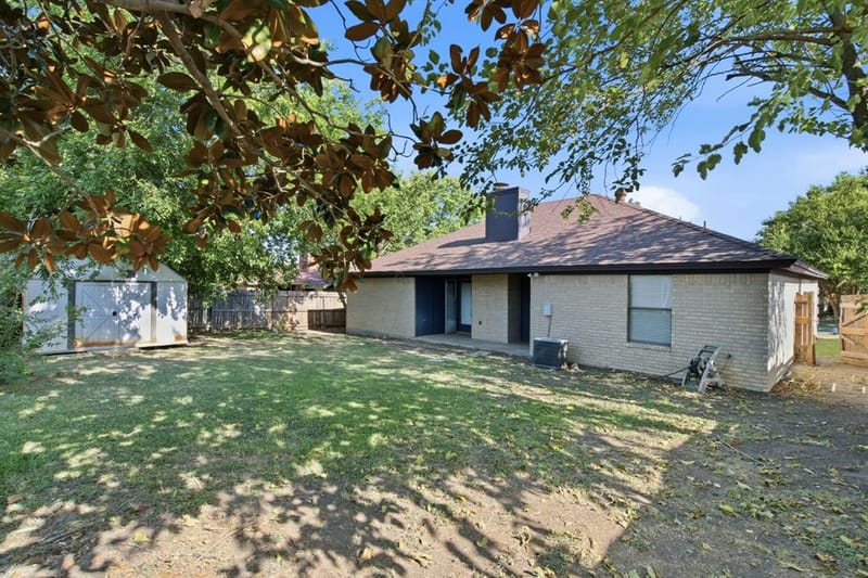 927 Freestone Drive, Arlington TX 76017 - Photo 36