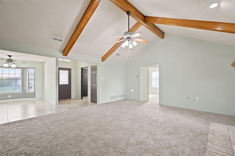 927 Freestone Drive, Arlington TX 76017 - Photo 10