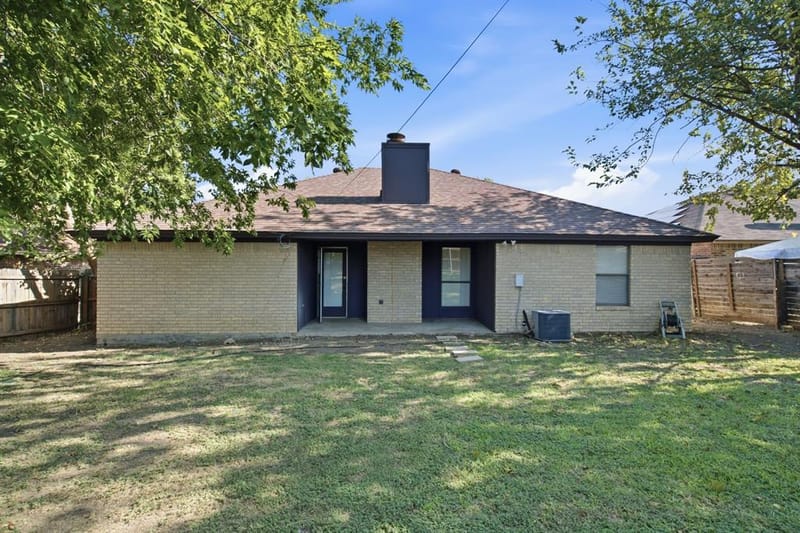 927 Freestone Drive, Arlington TX 76017 - Photo 35