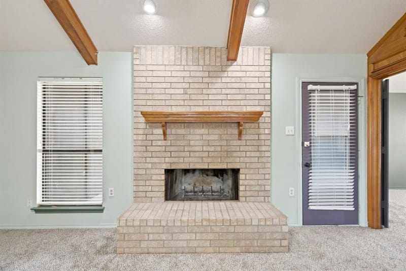 927 Freestone Drive, Arlington TX 76017 - Photo 8