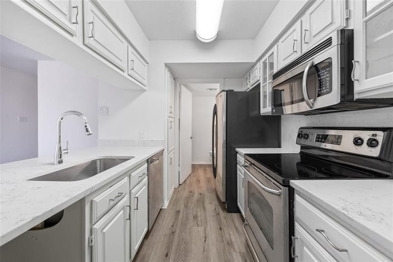18240 Midway Road # 402, Dallas TX 75287 - Photo 8