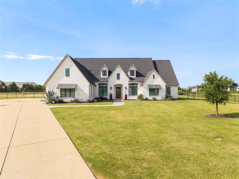 293 Claire Court, Sunnyvale TX 75182