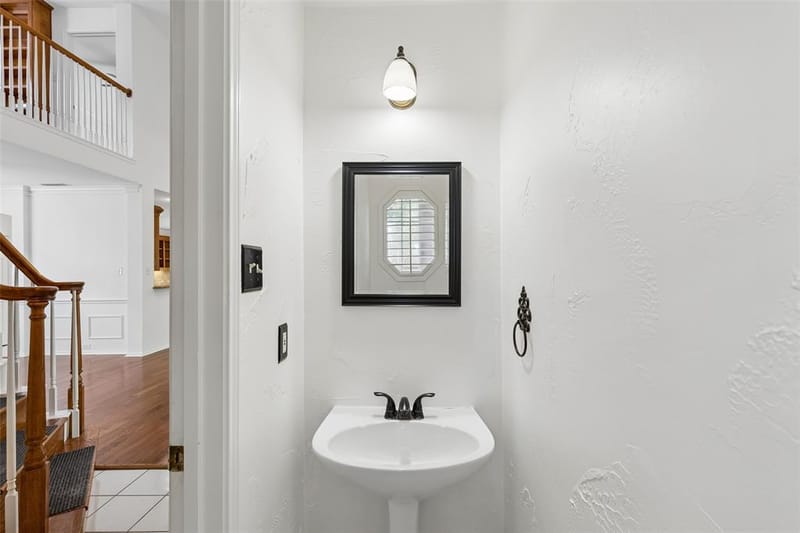 4904 Rockcreek Lane, Plano TX 75024 - Photo 23