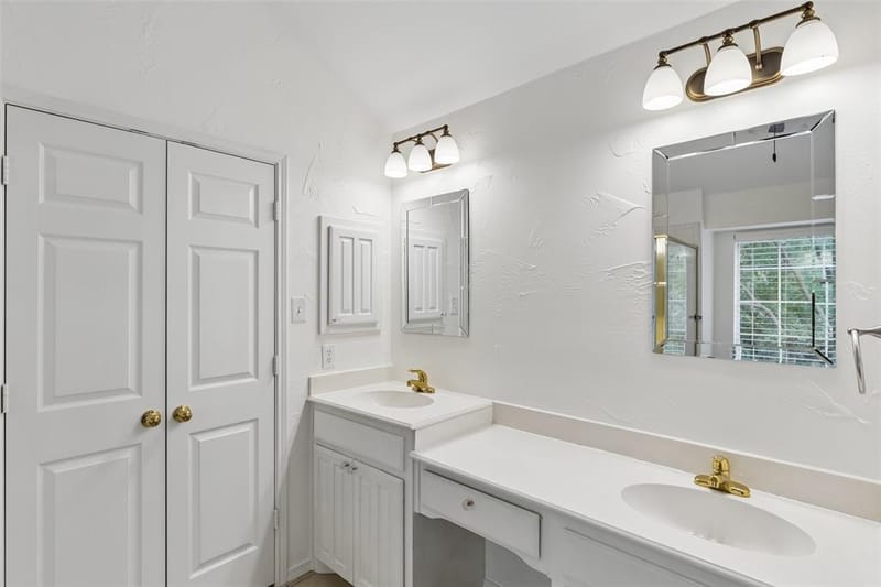 4904 Rockcreek Lane, Plano TX 75024 - Photo 19