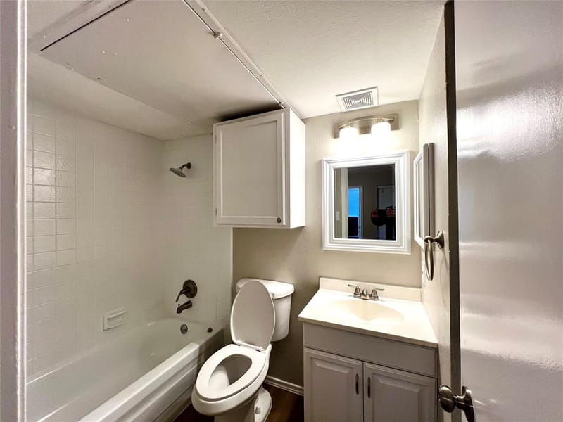 9807 Walnut Street # 201, Dallas TX 75243 - Photo 12