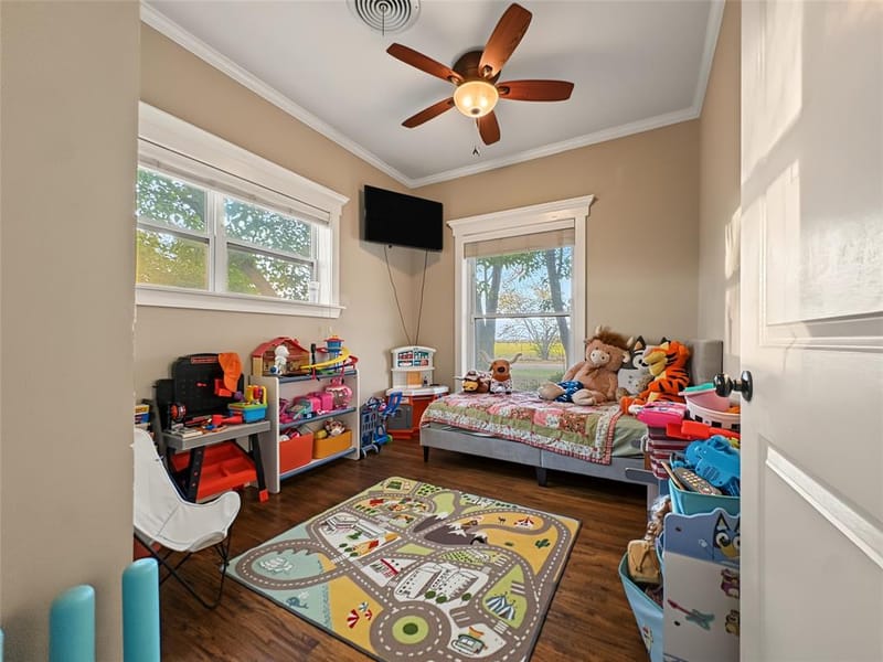 1009 W 7th Street, Justin TX 76247 - Photo 12