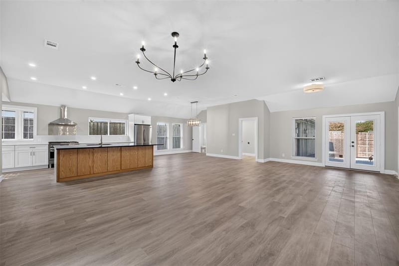 3904 Covinton Lane, Plano TX 75023 - Photo 7