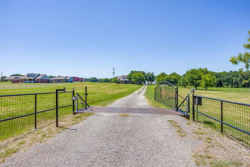 1308 County Road 705, Joshua TX 76058 - Photo 6