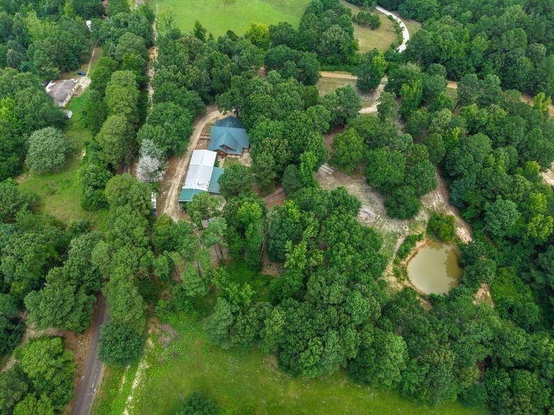 2226 Holly Road, Gilmer TX 75644 - Photo 9
