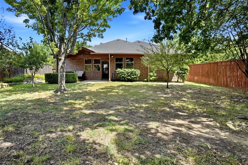 1821 Vintage Drive, Corinth TX 76210 - Photo 16