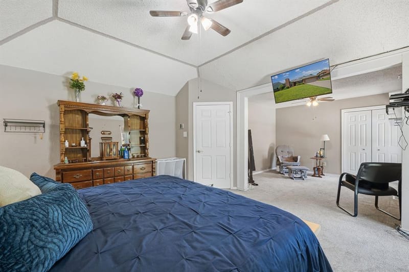 6705 Fair Oaks Drive, North Richland Hills TX 76182 - Photo 13