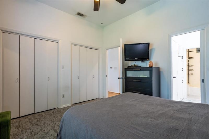 4030 Holland Avenue # 8, Dallas TX 75219 - Photo 11