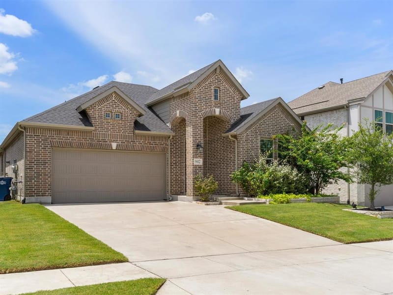 942 Lawless Lane, Fate TX 75087 - Photo 35