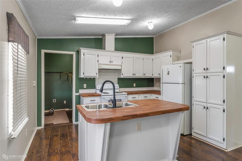 413 Glen Harbor, Bossier City LA 71111 - Photo 12