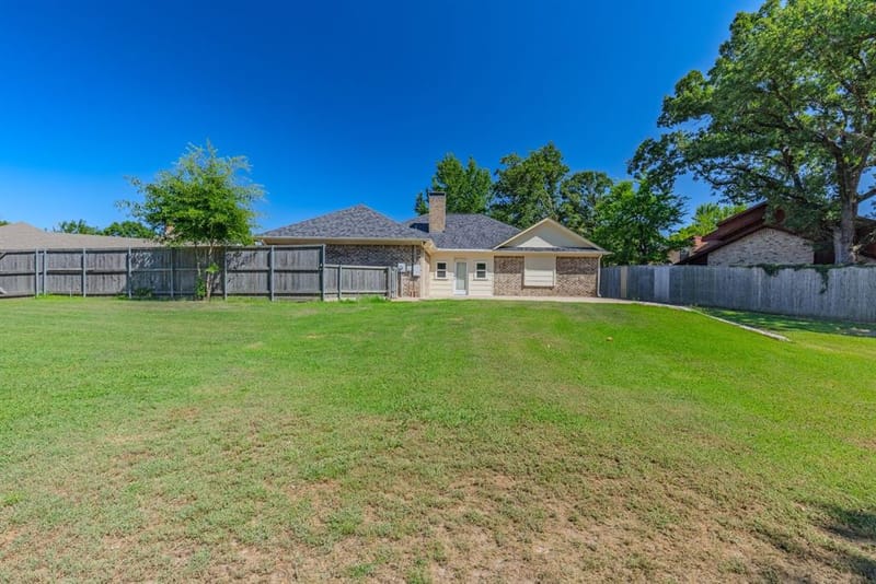 5504 Glenlivet Place, Greenville TX 75402 - Photo 12