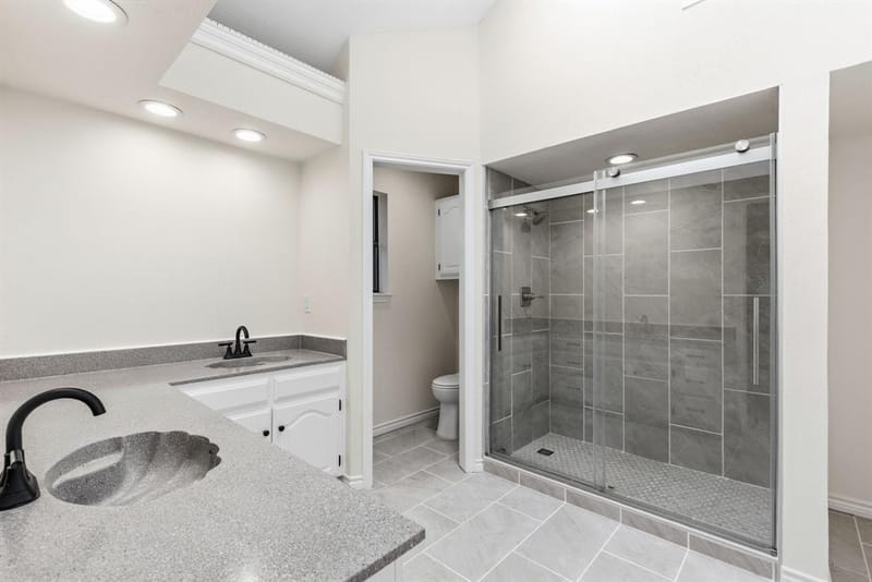 5504 Glenlivet Place, Greenville TX 75402 - Photo 36
