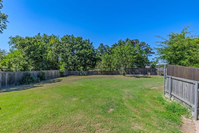 5504 Glenlivet Place, Greenville TX 75402 - Photo 9