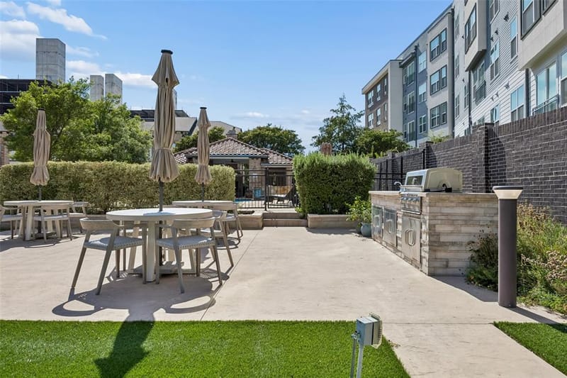13900 Noel Road # 301, Dallas TX 75240 - Photo 33
