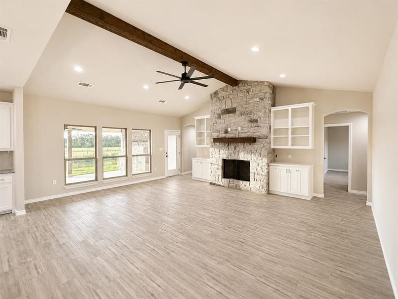 1013 Abbie Ruth Court, Springtown TX 76082 - Photo 5