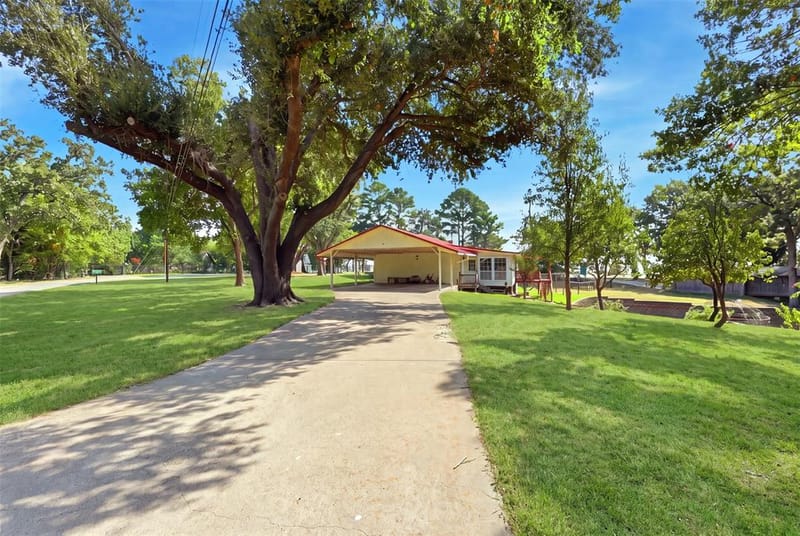 1913 Austin Aisle, Tool TX 75143 - Photo 8