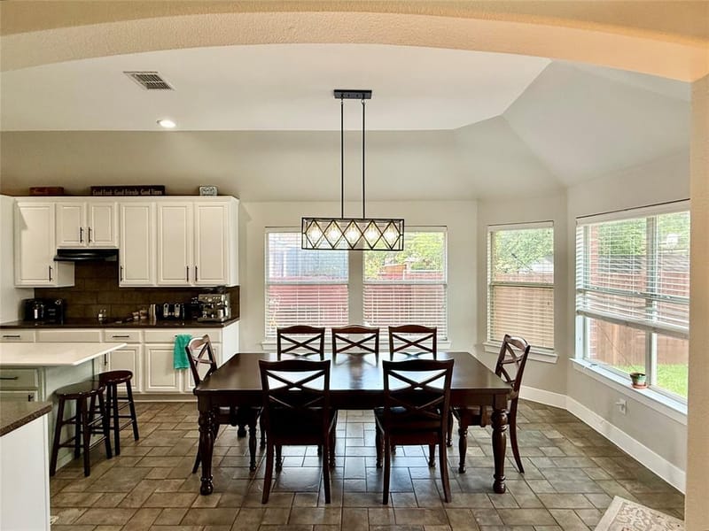 703 Fannin Lane, Mansfield TX 76063 - Photo 8