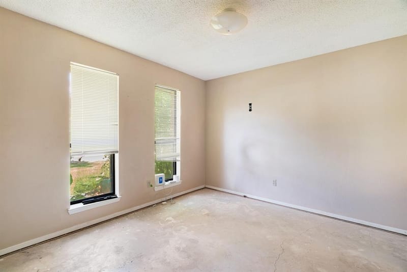 6540 INWOOD Drive, Reno TX 75462 - Photo 14