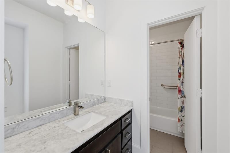 6908 Chantilly Court, Dallas TX 75214 - Photo 28
