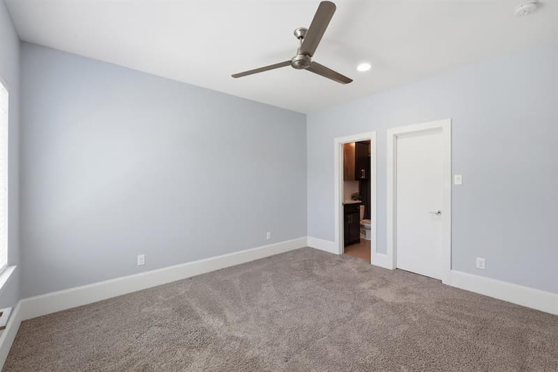6908 Chantilly Court, Dallas TX 75214 - Photo 29