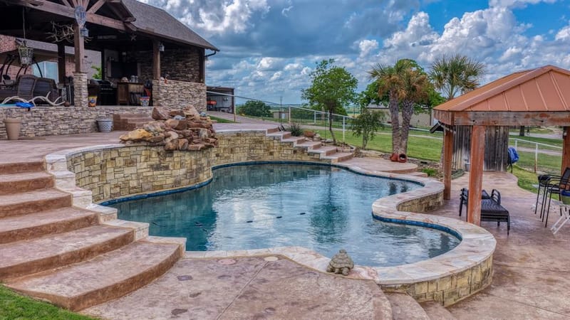 303 Private Road 3365, Boyd TX 76023 - Photo 13
