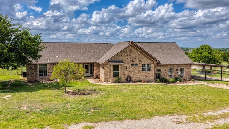 303 Private Road 3365, Boyd TX 76023 - Photo 16