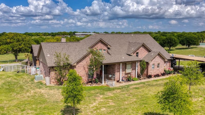 303 Private Road 3365, Boyd TX 76023 - Photo 5