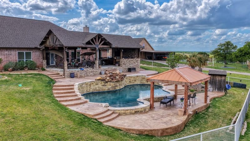 303 Private Road 3365, Boyd TX 76023 - Photo 14