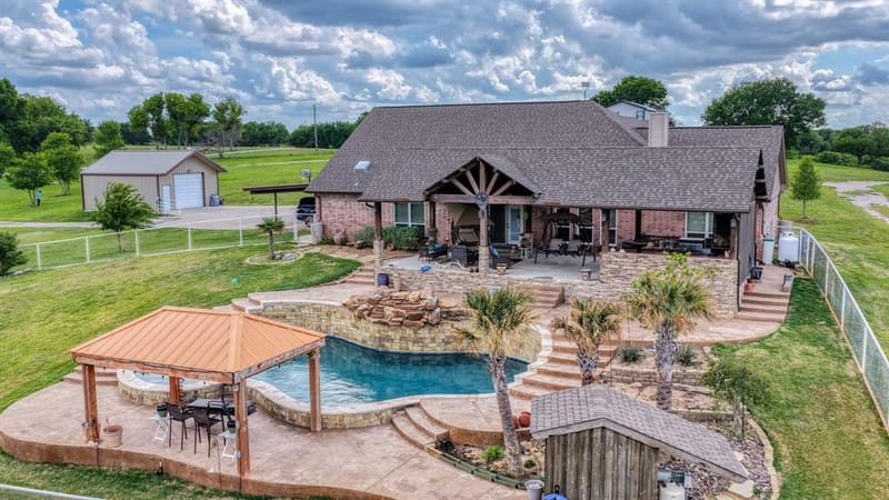 303 Private Road 3365, Boyd TX 76023 - Photo 15