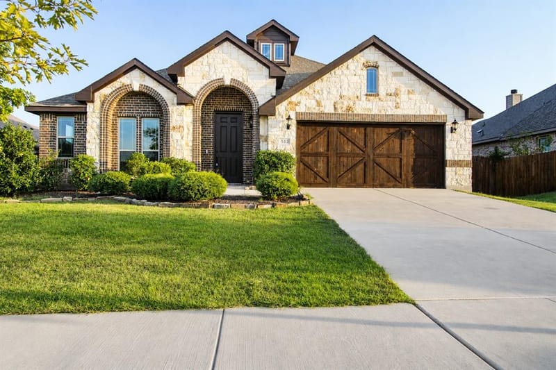 512 Strait Lane, Waxahachie TX 75165 - Photo 2