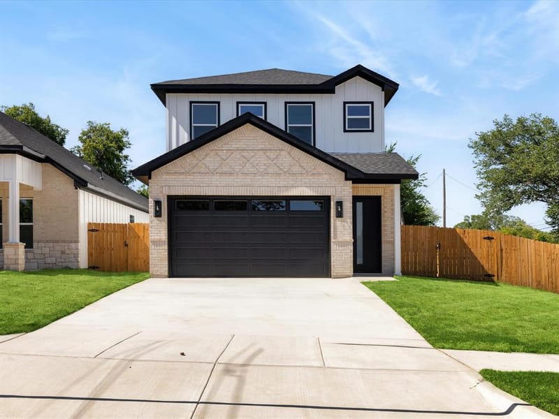 4237 Avenue H, Fort Worth TX 76105