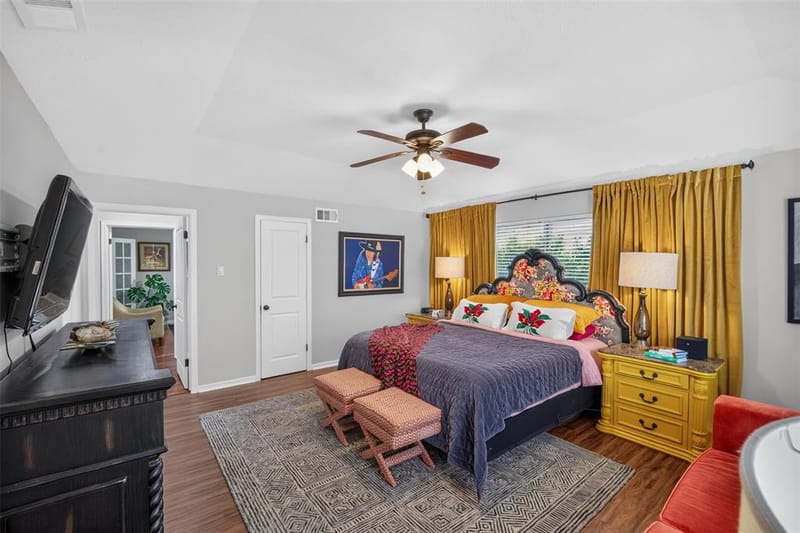 1810 S Crest, Carrollton TX 75006 - Photo 27