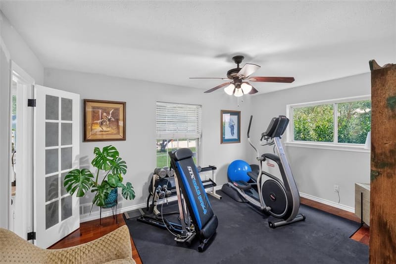 1810 S Crest, Carrollton TX 75006 - Photo 26