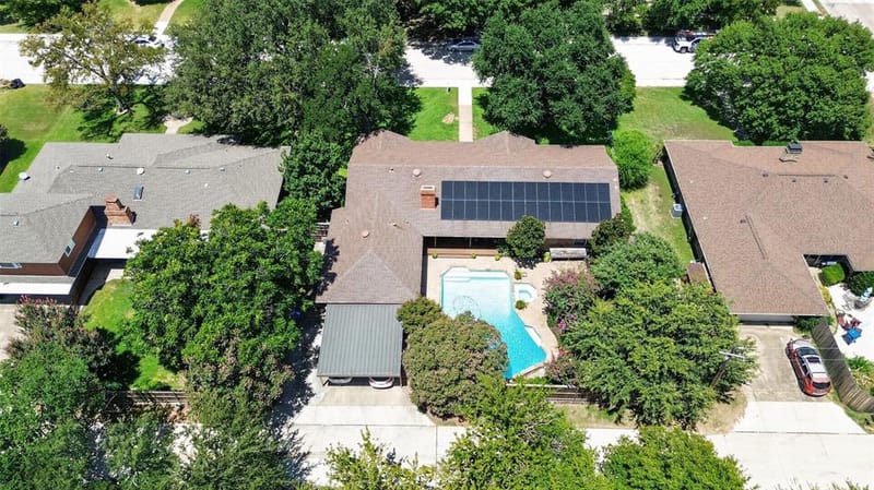 1810 S Crest, Carrollton TX 75006 - Photo 36