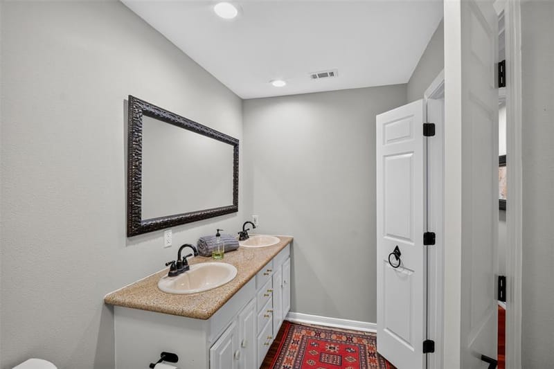 1810 S Crest, Carrollton TX 75006 - Photo 29