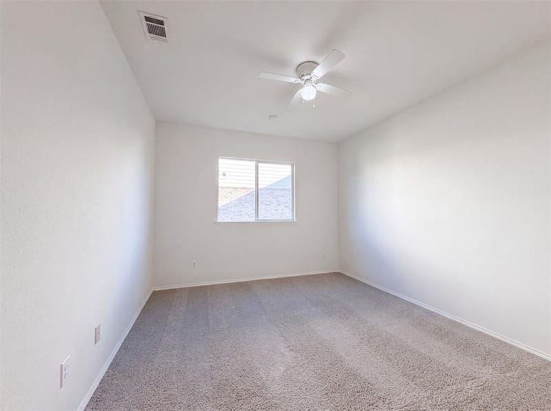 1411 Niagara Falls Court, Arlington TX 76002 - Photo 4